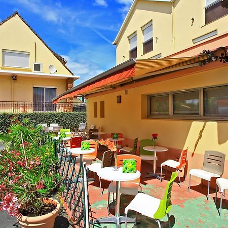 Le Point Du Jour Hotell La Roche-sur-Yon Eksteriør bilde